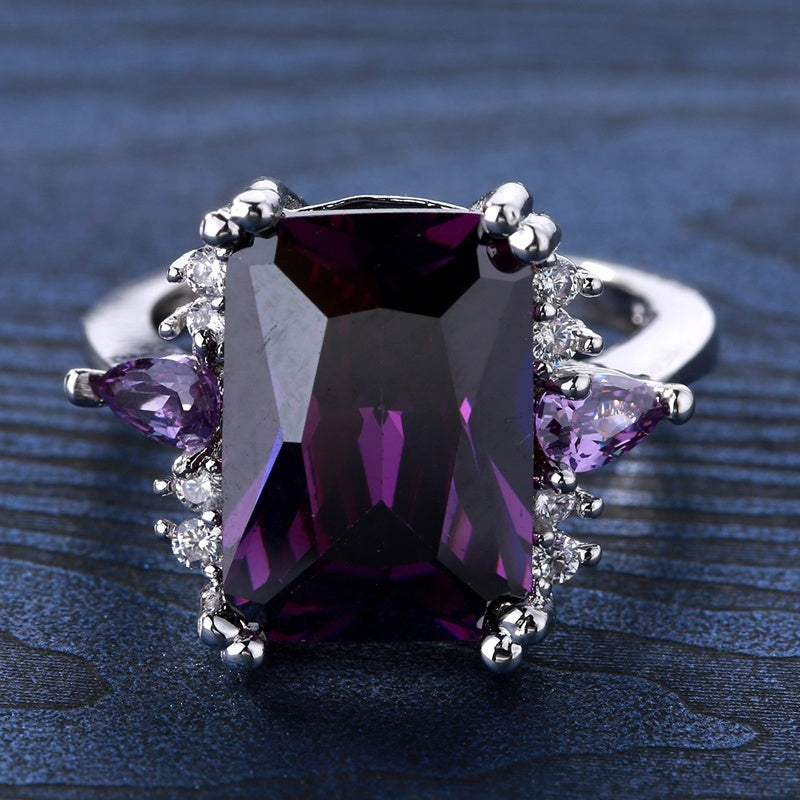 Ring Francisco Amatista