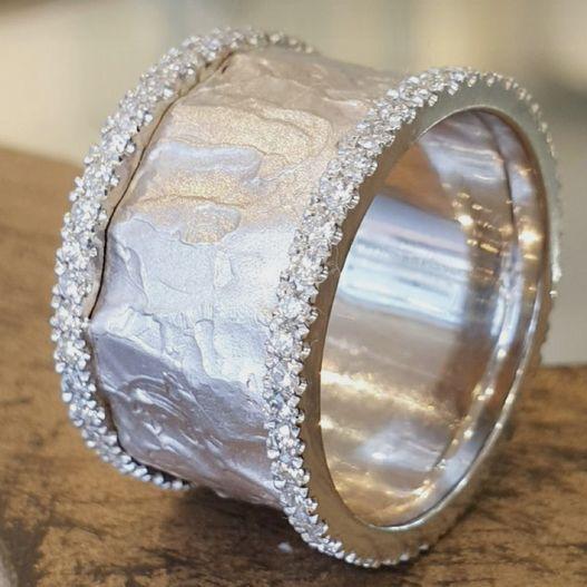 Vintage ring med sølvbelagt zirkon