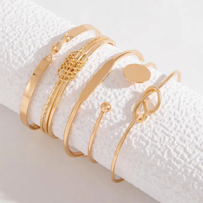 Elegant sæt med alliancearmbånd