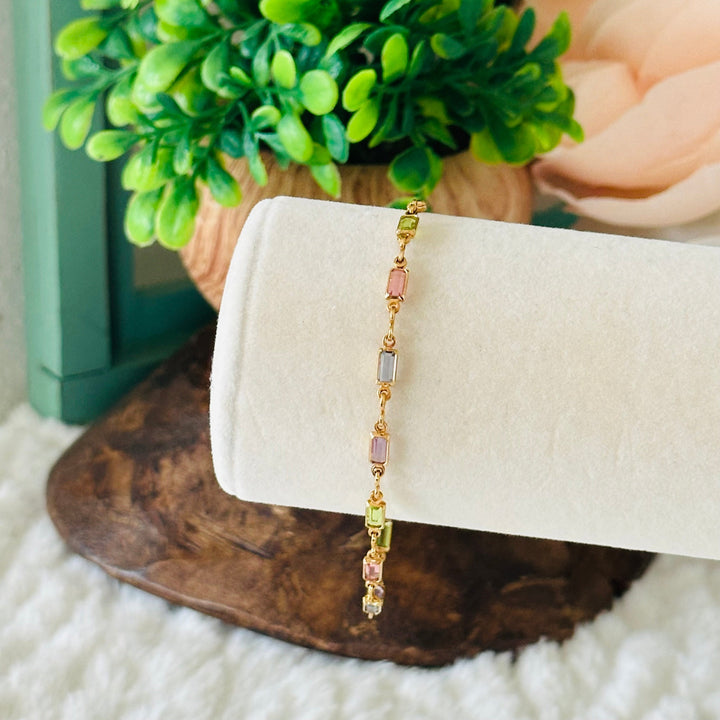 Pulsera Isabella z večbarvnimi kamni