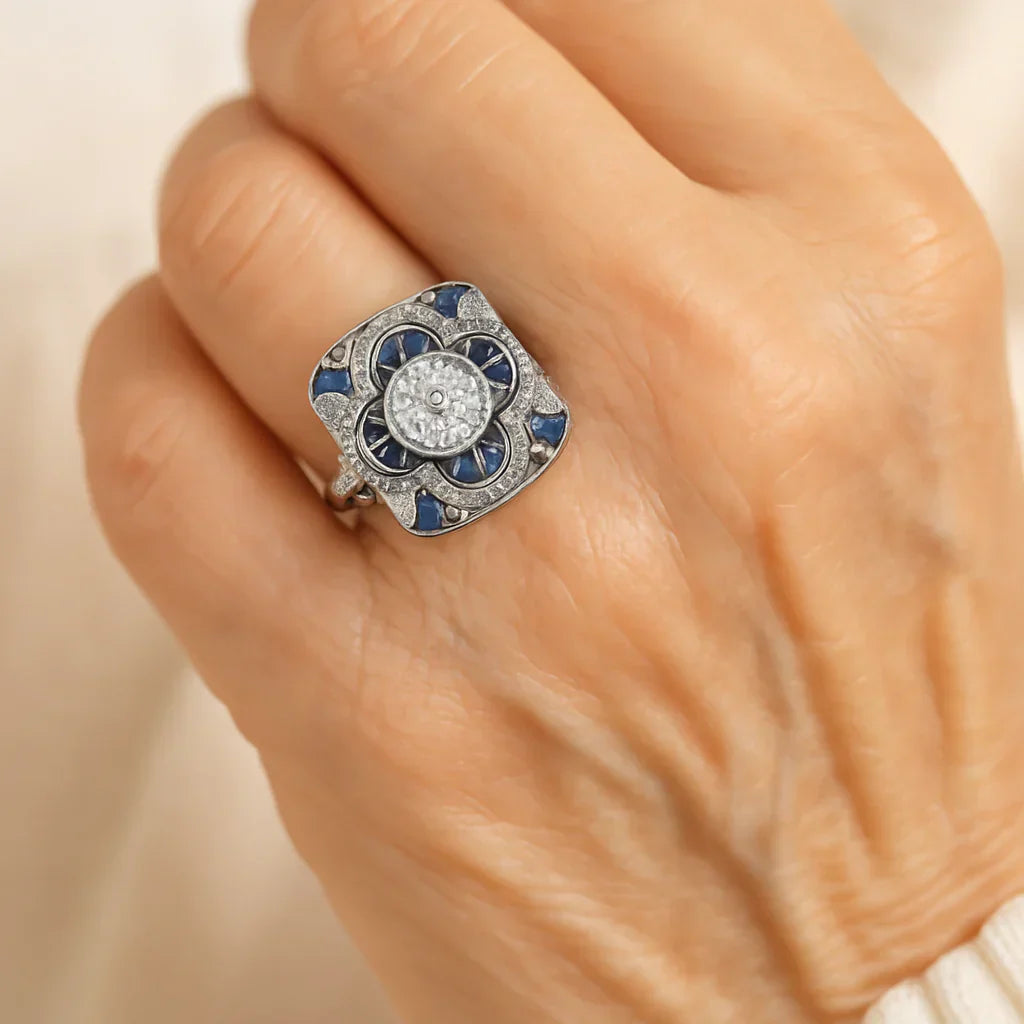 Vintage ring i sølv med blå cubic zirconia