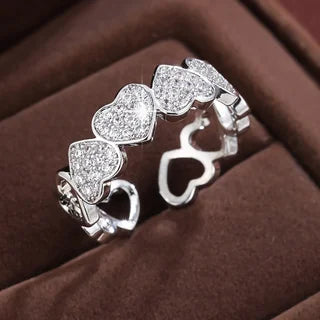 Ring med krystalhjerte